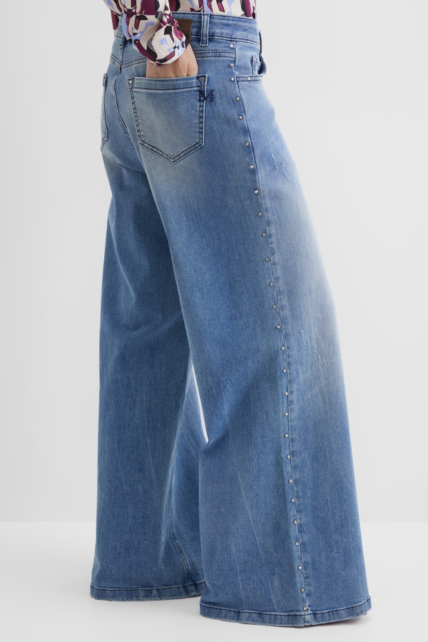 Джинсы широкие