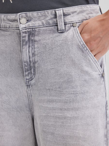 Джинсы широкие