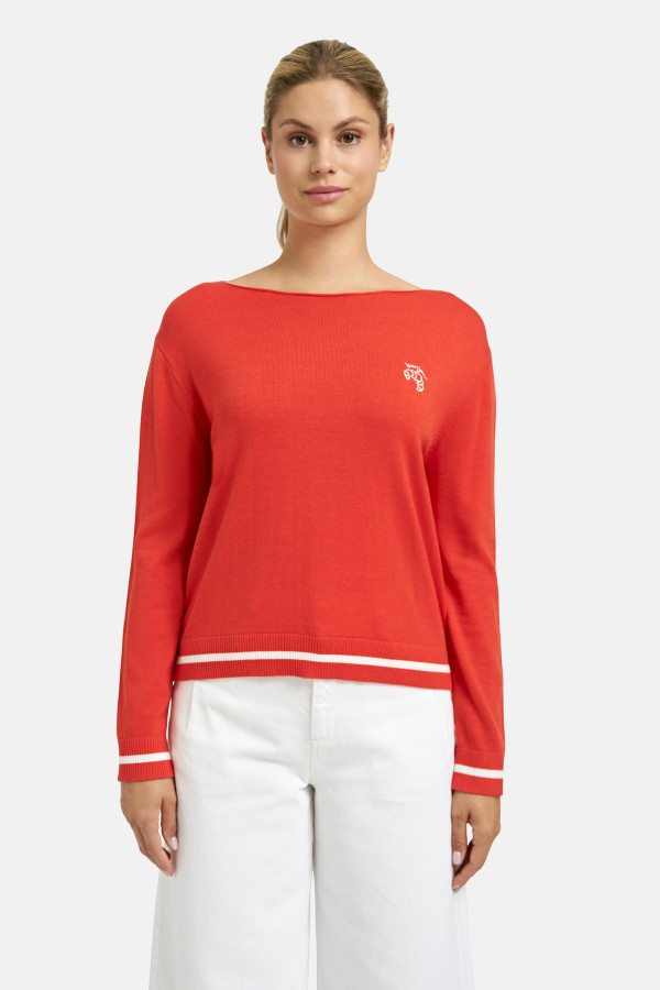 Джемпер с вырезом лодочкой