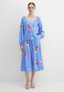 Блузка с длинным рукавом