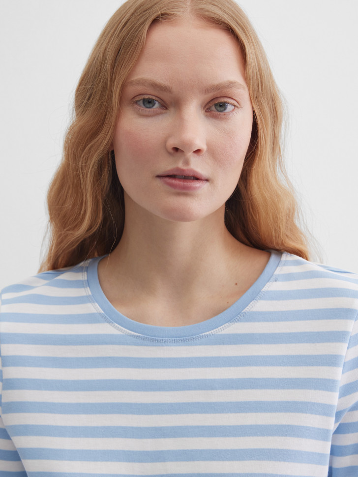Футболка в полоску