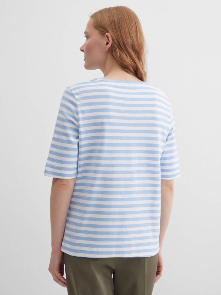 Футболка в полоску