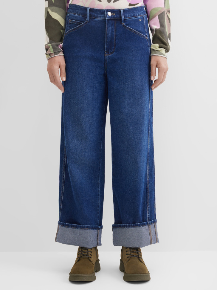 Джинсы широкие