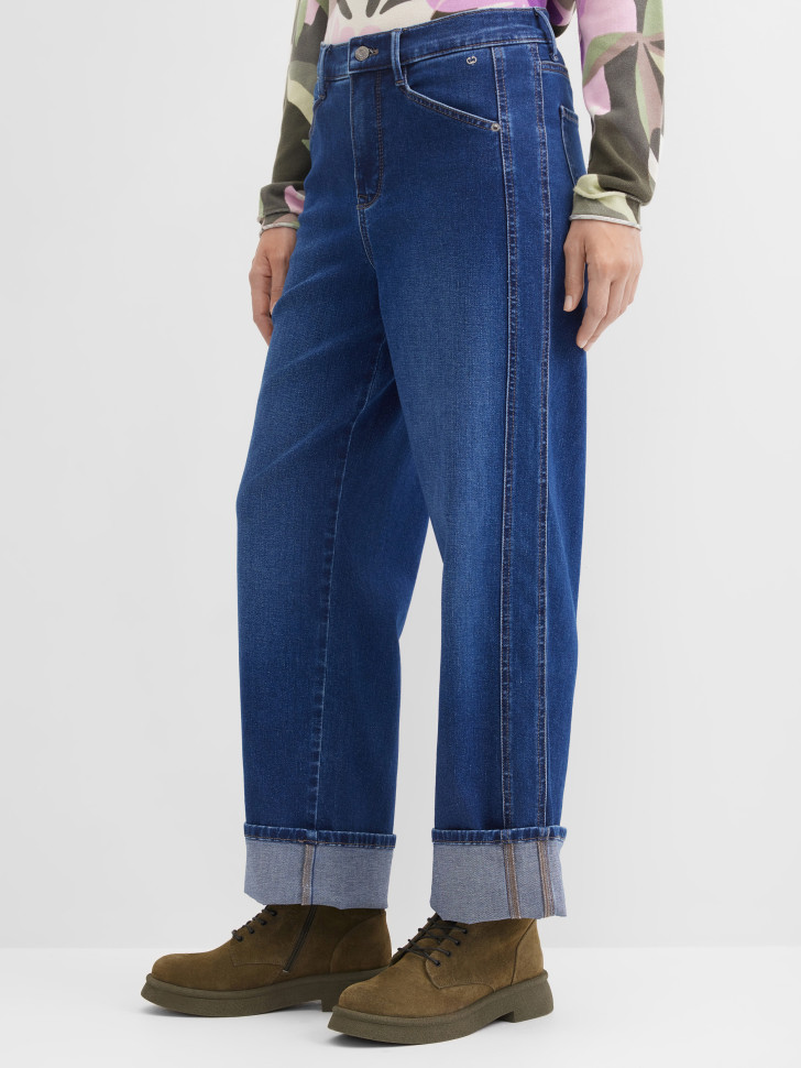 Джинсы широкие