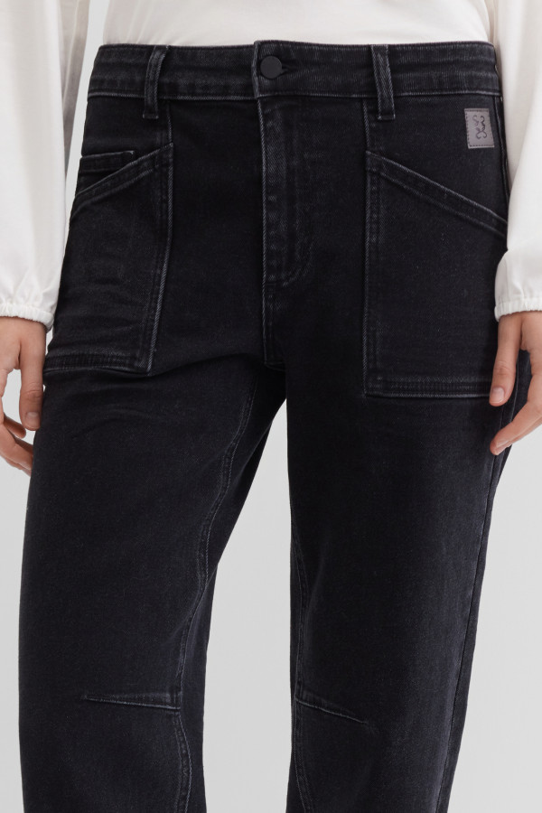 Джинсы-бананы