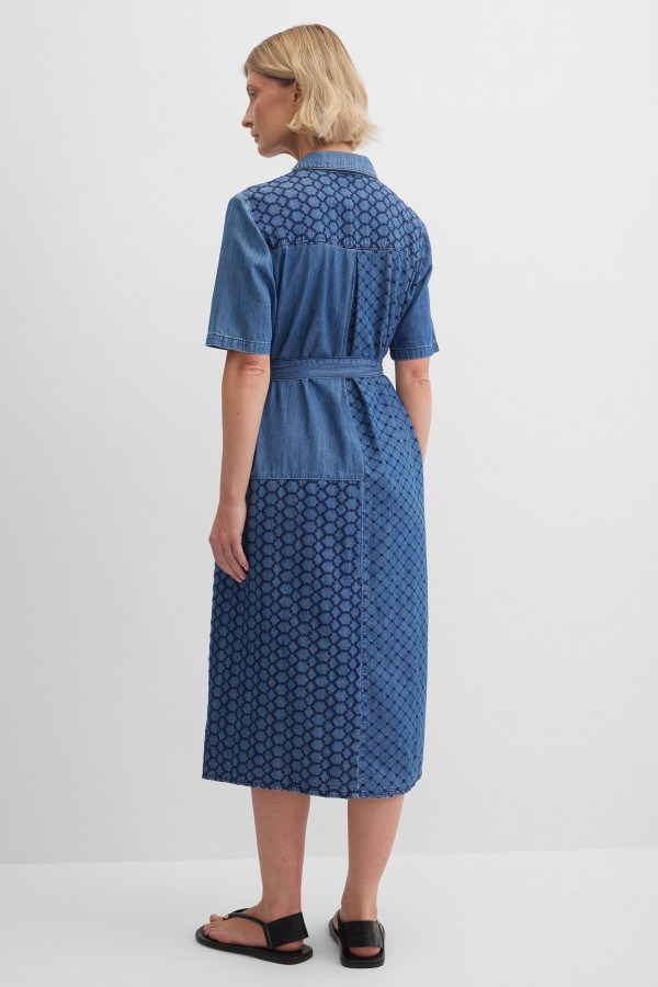 Платье-рубашка из денима