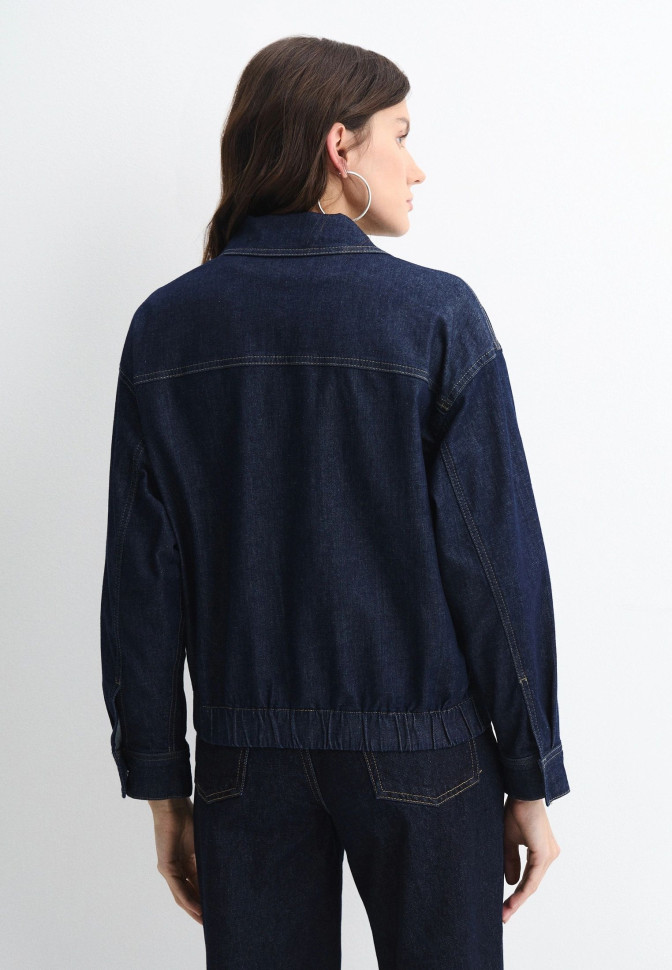 Куртка джинсовая