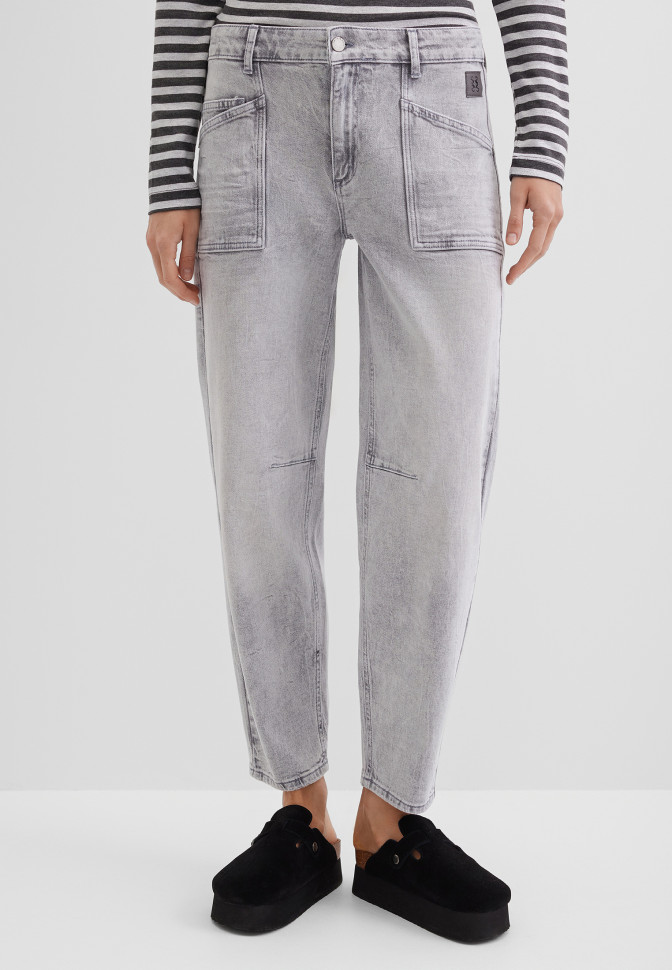 Джинсы-бананы