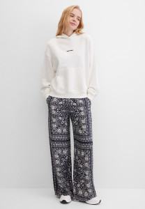 Свитшот-худи