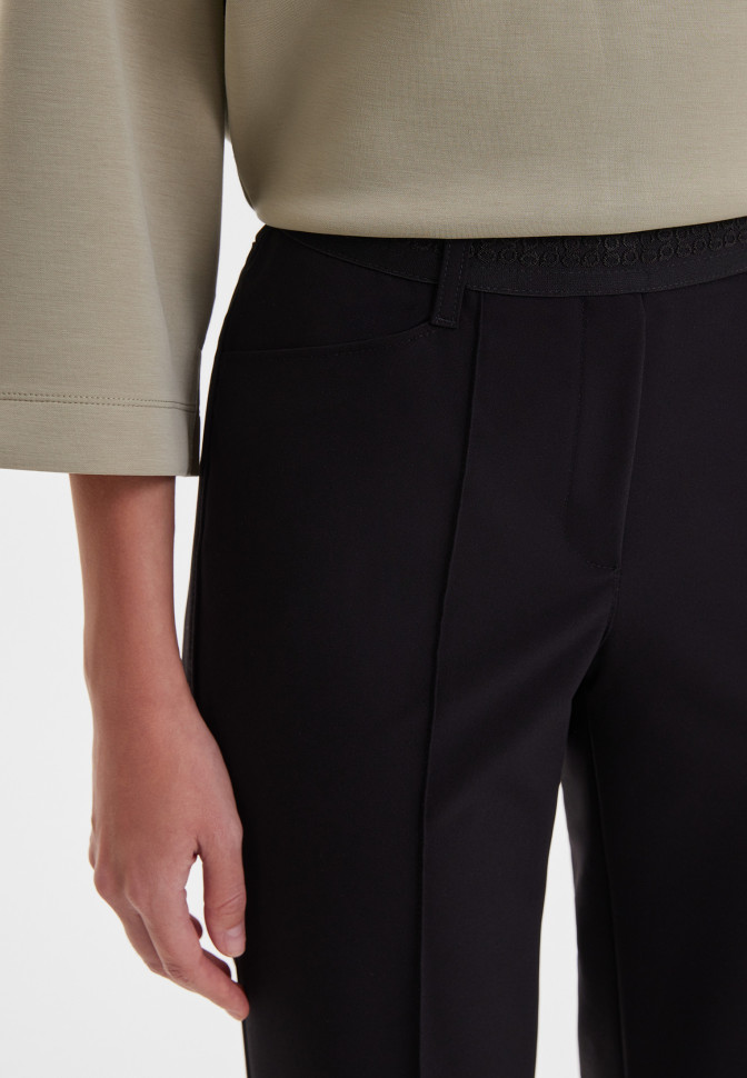 Брюки со стрелками прямые