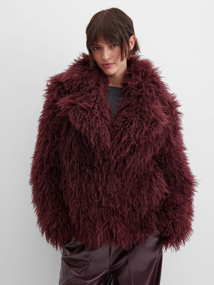 Шуба из искусственного меха