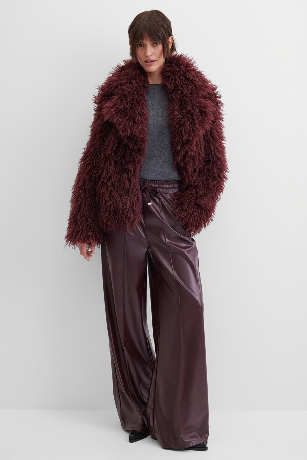 Шуба из искусственного меха