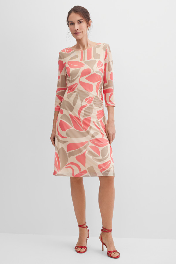 Платье миди с рукавом 3/4