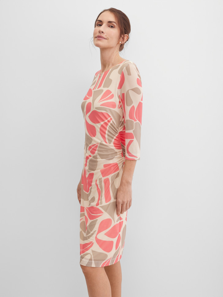 Платье миди с рукавом 3/4