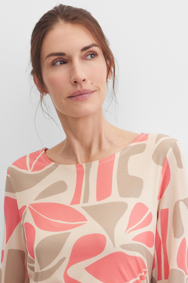 Платье миди с рукавом 3/4