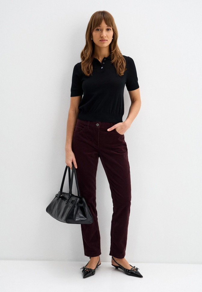 Джинсы зауженные