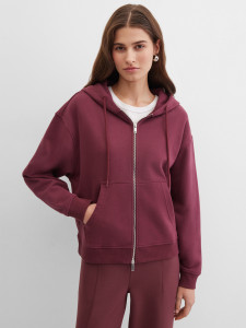 Толстовка с капюшоном