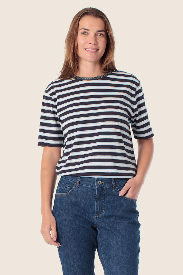 Футболка в полоску