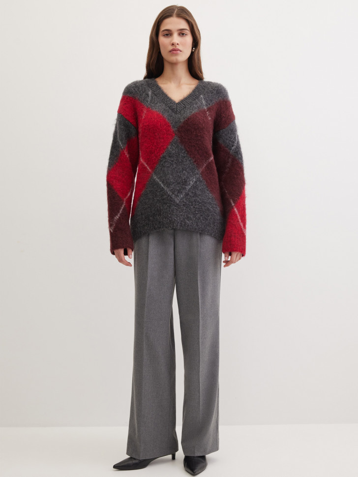 Пуловер из смесовой пряжи