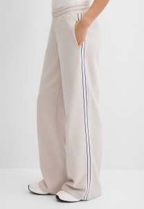 Брюки широкие