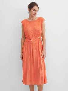 Платье-миди