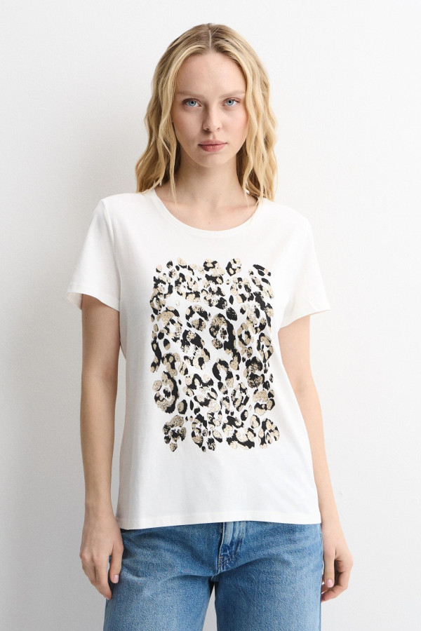 Футболка с принтом