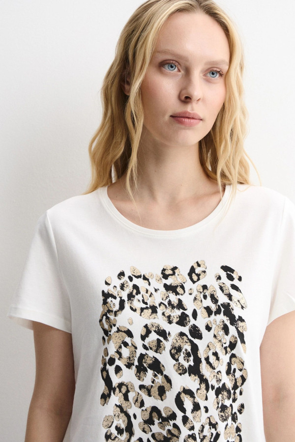 Футболка с принтом