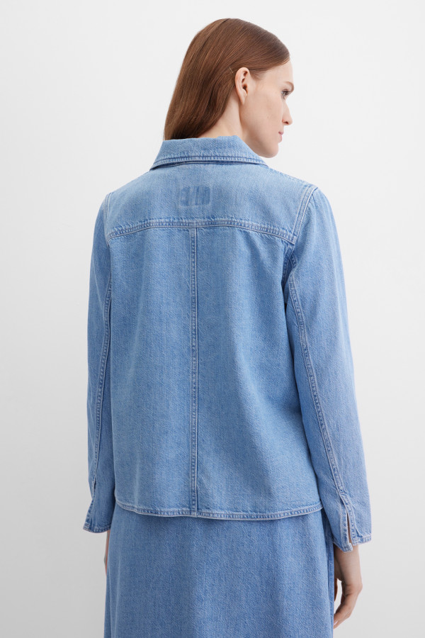 Куртка джинсовая