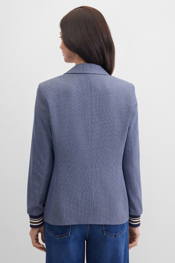 Жакет трикотажный