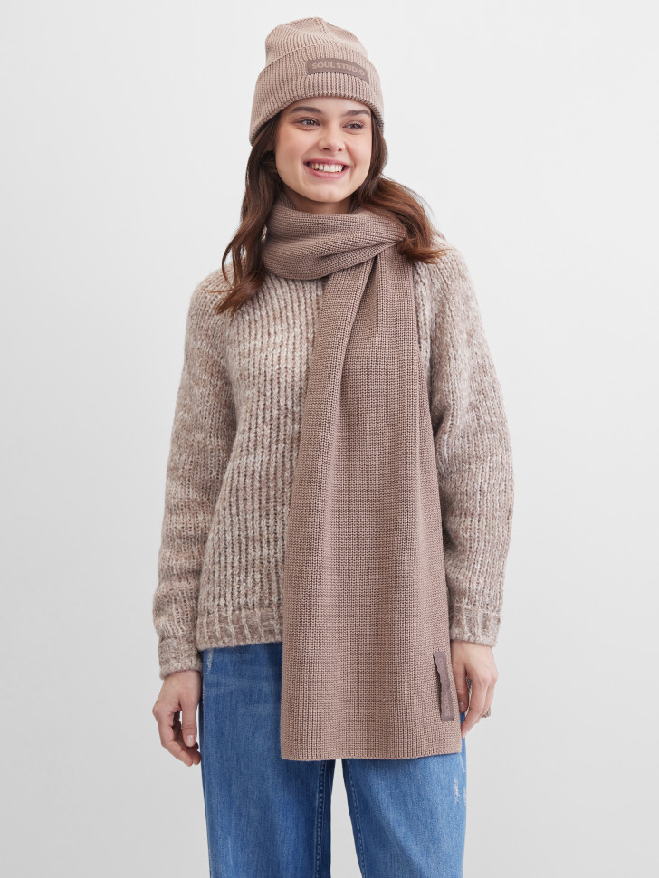 Шапка вязаная