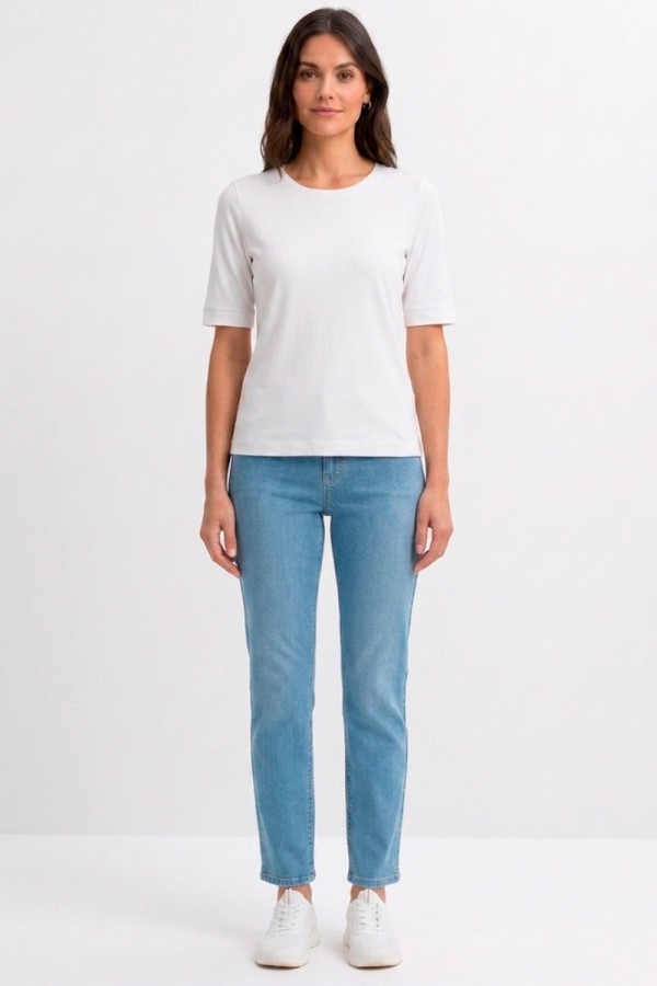 Джинсы зауженные