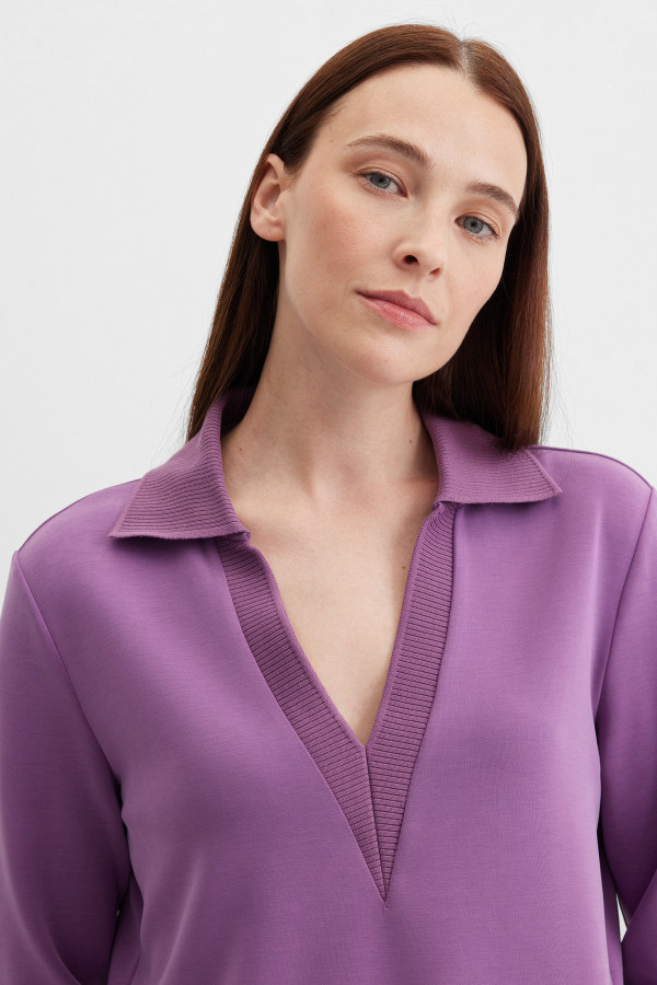 Свитшот с V-вырезом и разрезами с модалом