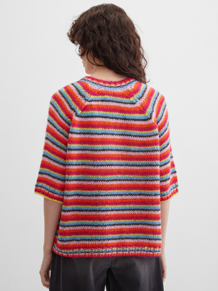 Джемпер вязаный