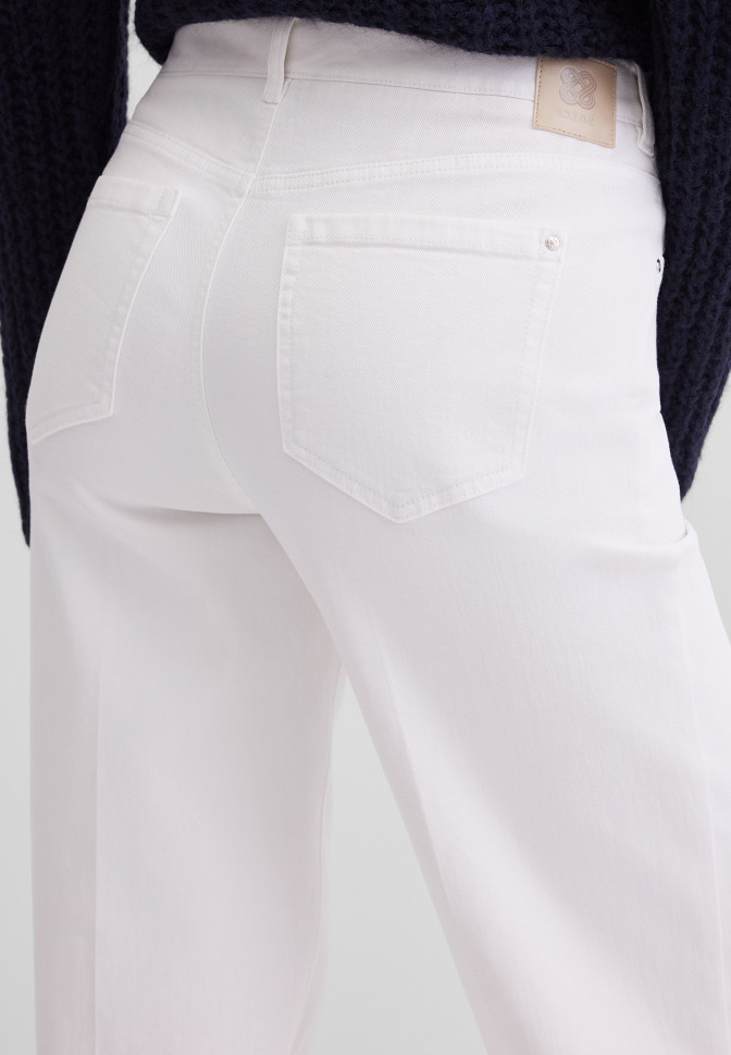 Джинсы прямые