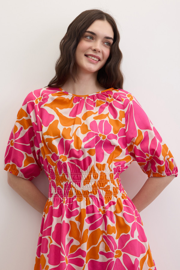 Платье миди с цветочным принтом