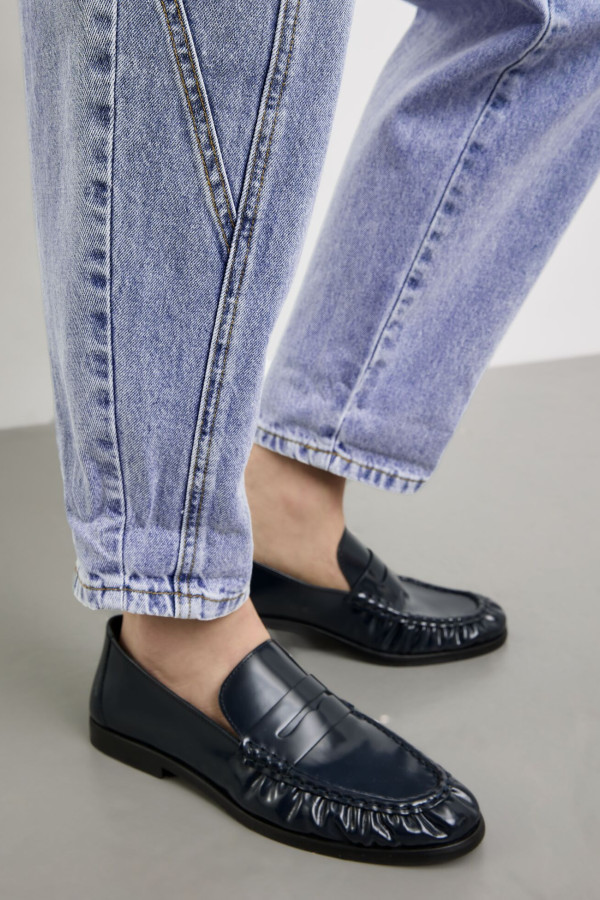 Джинсы Mom fit