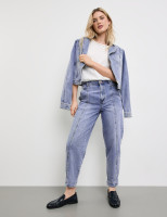 Джинсы mom fit