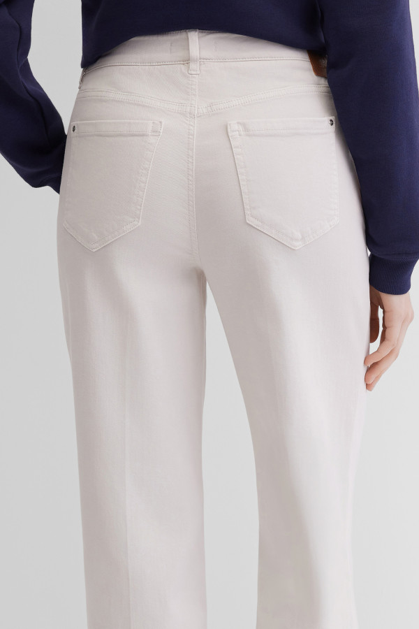 Джинсы с кокеткой