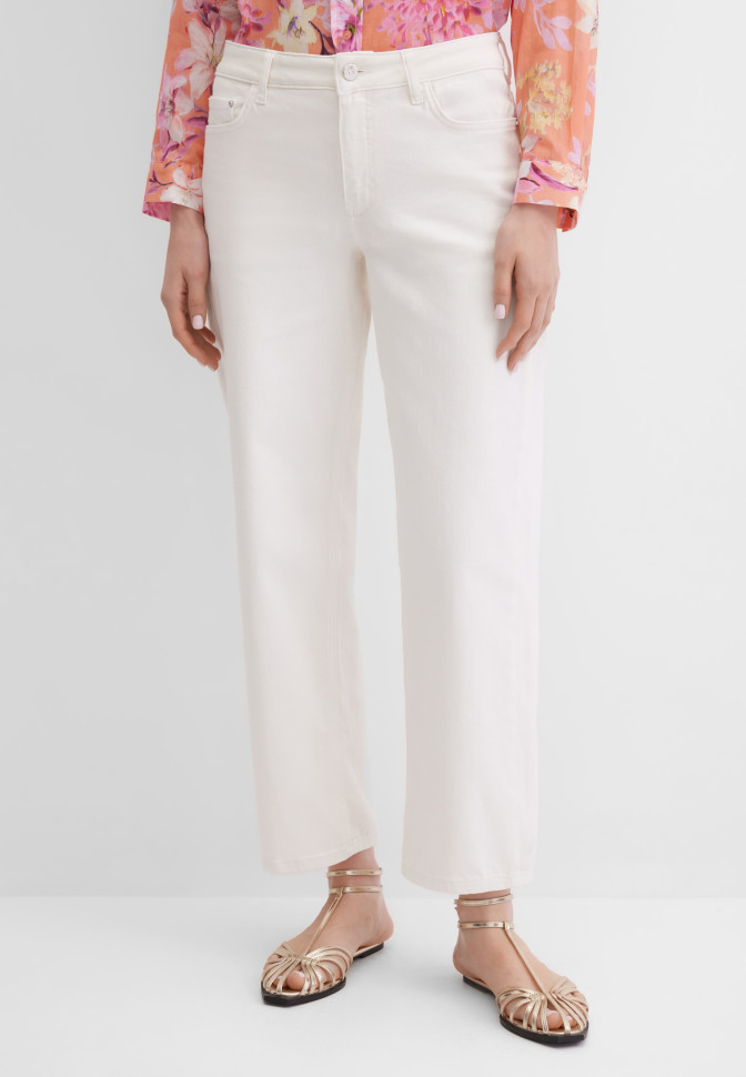 Джинсы прямого кроя