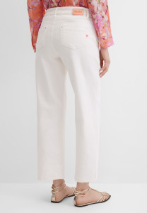 Джинсы прямого кроя