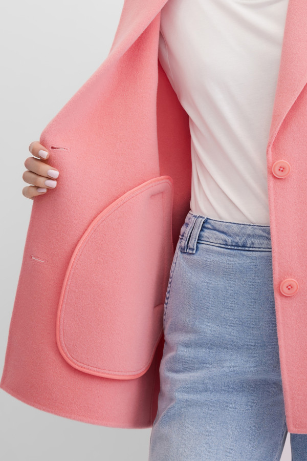 Пальто укороченное из шерсти