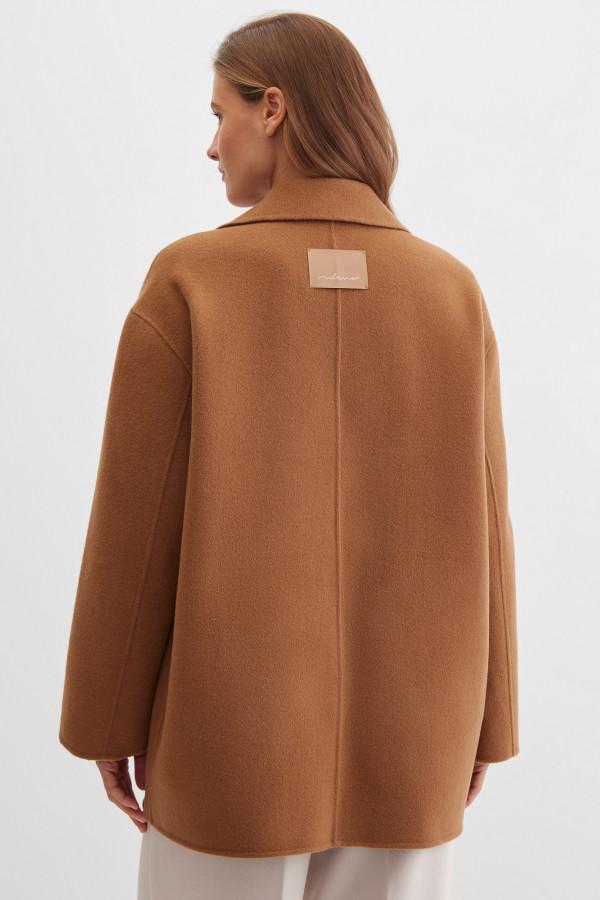 Пальто укороченное из шерсти