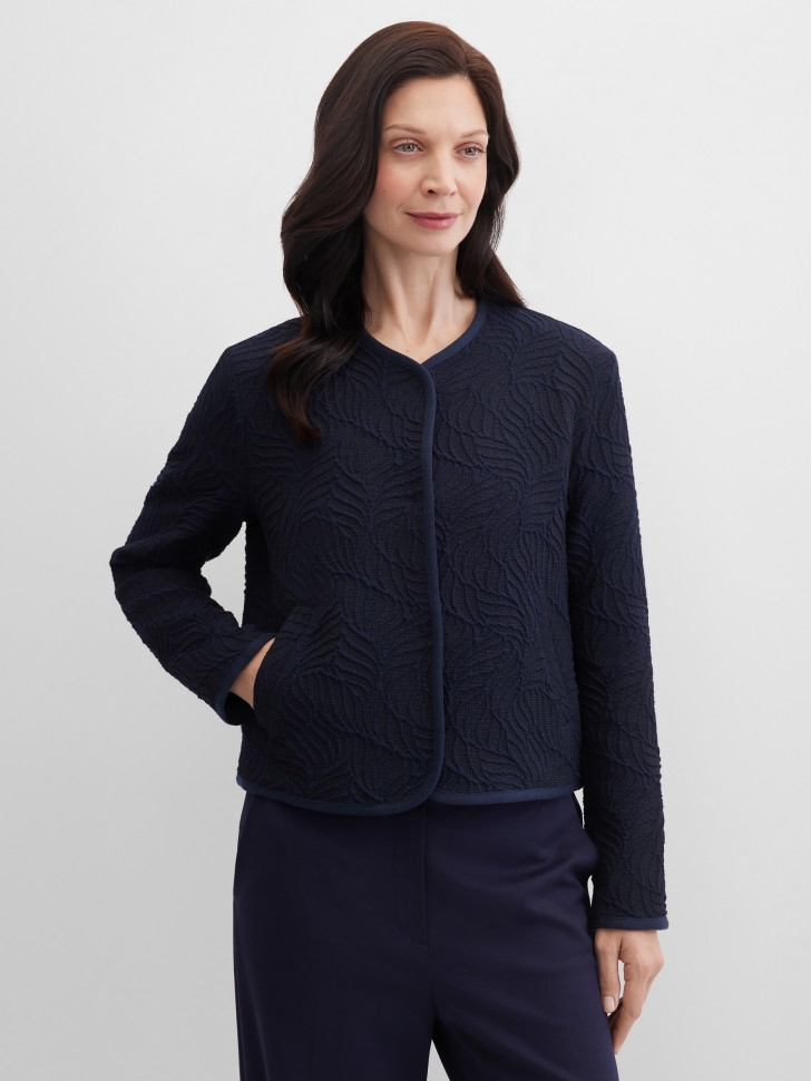 Жакет трикотажный