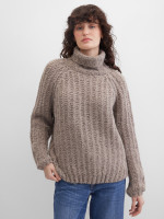 Свитер крупной вязки