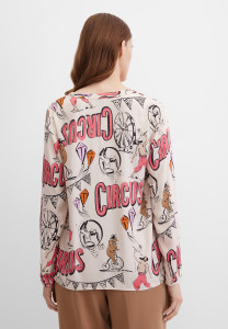 Блузка из вискозы