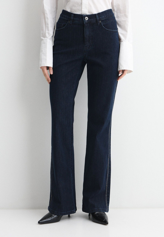 Джинсы прямого кроя