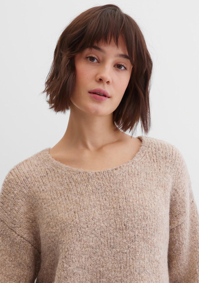 Джемпер вязаный