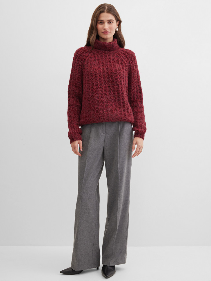 Свитер крупной вязки