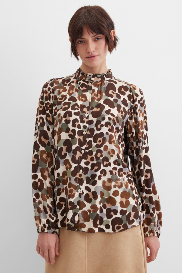 Блузка прямого кроя