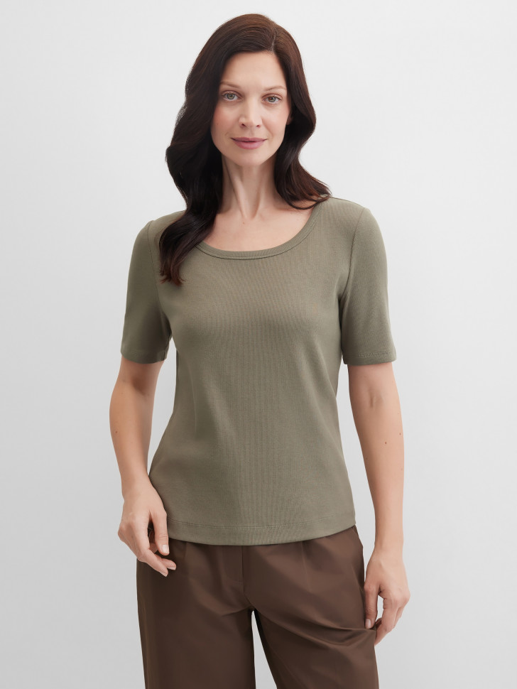 Футболка прямого кроя